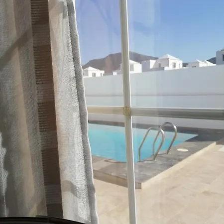 Geny Apartmán Playa Blanca (Lanzarote)